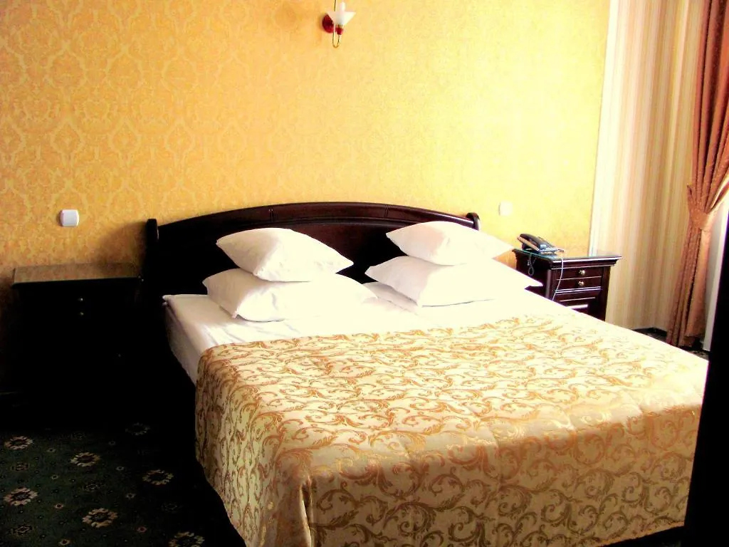 Hotel Mars Malekhuv 3*,  Ukraina